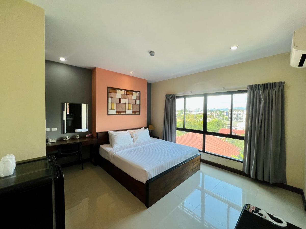 Ma Chic & Cozy Aparthotel Lampang Exteriör bild